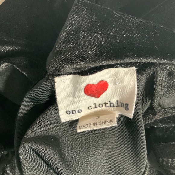 One Clothing Velvet Halter Dress - Picture 6 of 9